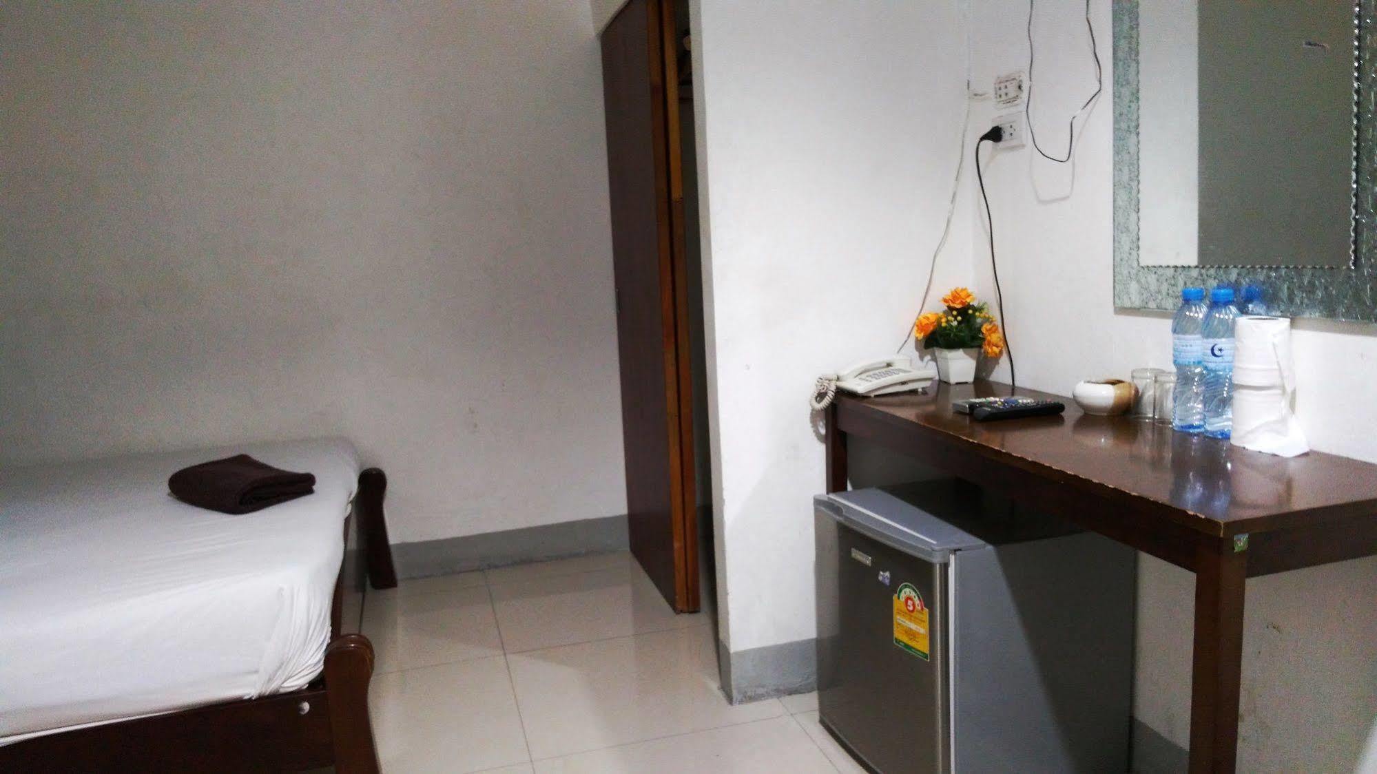 Alsana Hotel Bangkok Zewnętrze zdjęcie